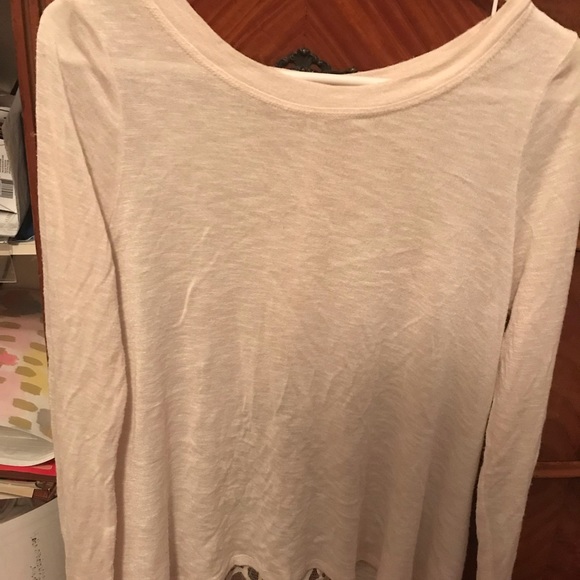 Shirts - Picture 6 of 7